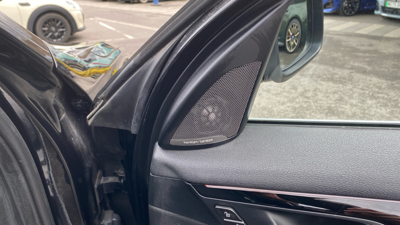 BMW X1 xDrive 20i xLine 5dr Step Auto Petrol Estate